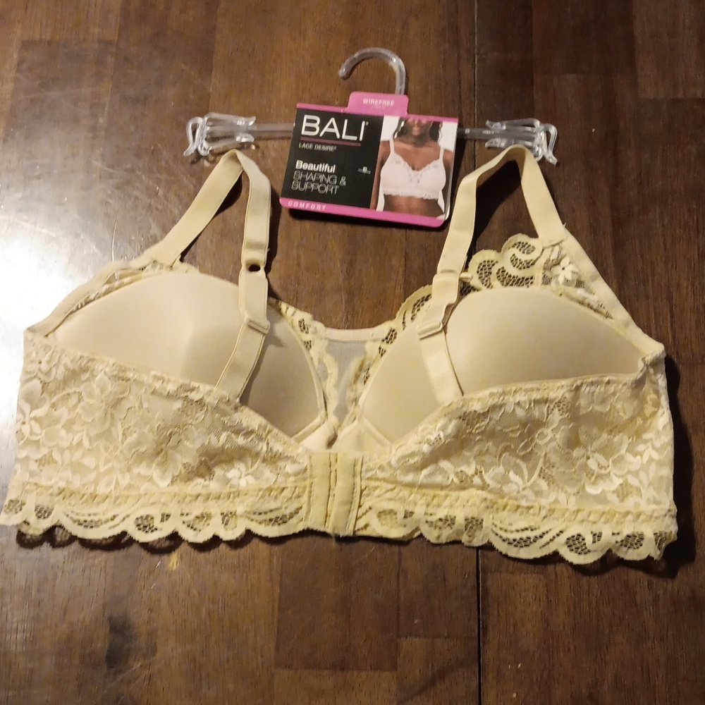 Bali Lace Desire wirefree bra size Lrg - Picture 2 of 5